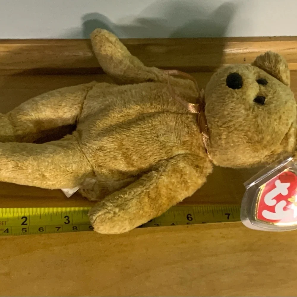 Rare Retired Ty Beanie Baby Cashew The Bear 2000 W/ Errors Tush Tag
